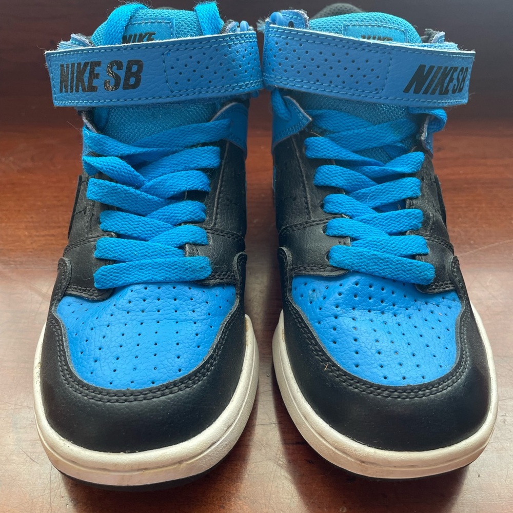 Nike SB Kids' Sneakers in Black and Blue